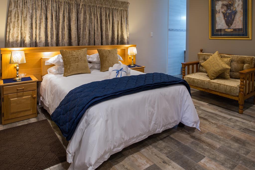Hotel Kings Halt Bloemfontein Esterno foto